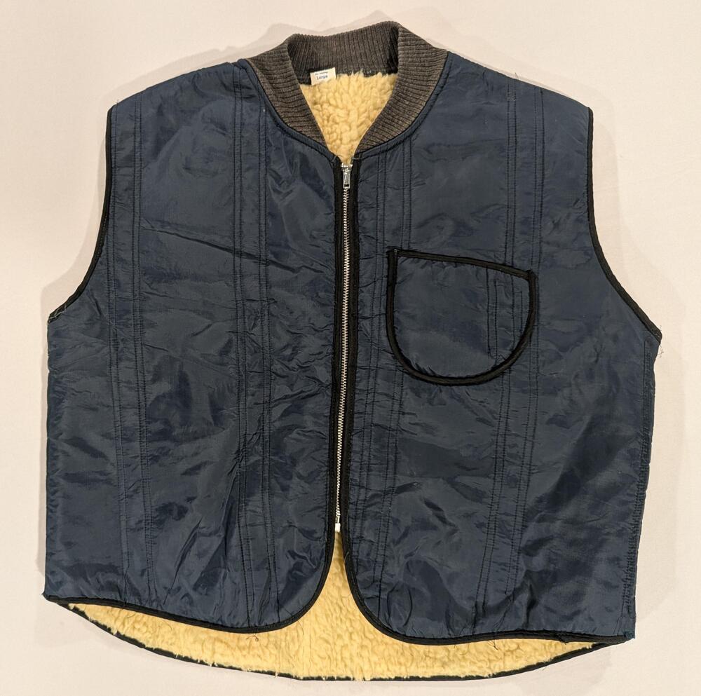 Vintage Quilted Vest Mens L Blue Nylon Sherpa Fleece Lined Full Zip Chest Pocket